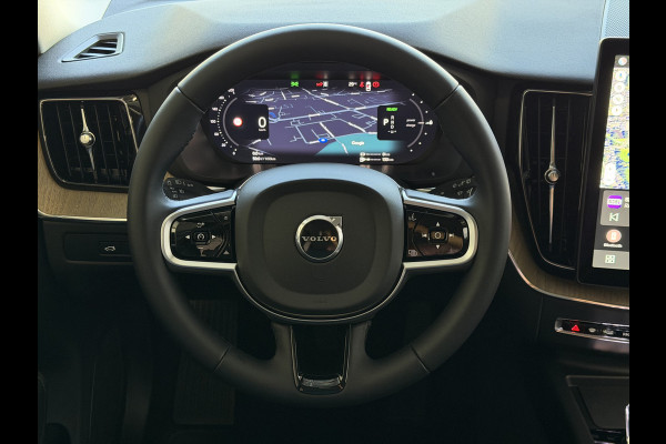 Volvo XC60 2.0 T8 455PK AWD PLUS DARK NIEUWE AUTO HARMAN KARDON 360.CAM STOEL/STUUR VERW LEER