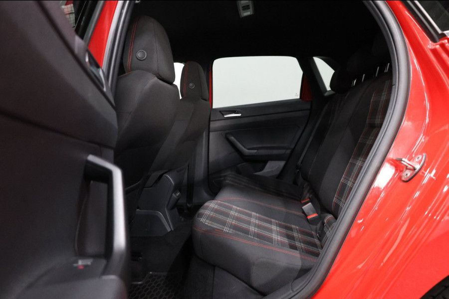 Volkswagen Polo 2.0 TSI GTI 200+PK LED/VIRTUAL/S.VERWARMING/18" LMV/PDC/CRUISE/ECC/12 MND GARANTIE!