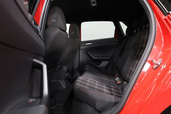 Volkswagen Polo 2.0 TSI GTI 200+PK LED/VIRTUAL/S.VERWARMING/18" LMV/PDC/CRUISE/ECC/12 MND GARANTIE!