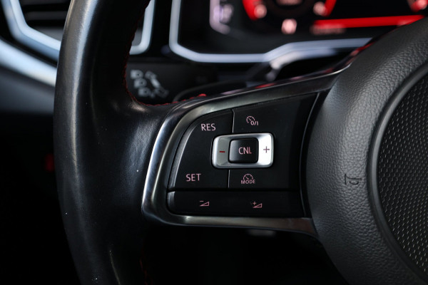 Volkswagen Polo 2.0 TSI GTI 200+PK LED/VIRTUAL/S.VERWARMING/18" LMV/PDC/CRUISE/ECC/12 MND GARANTIE!