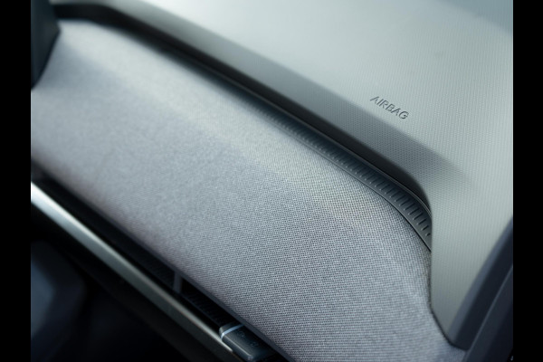 Kia EV3 Plus Advanced 81.4 kWh | Panorama Schuifkantel dak | elektr. achterklep | Leder | Stoel & stuurverwarming l SOH 99%