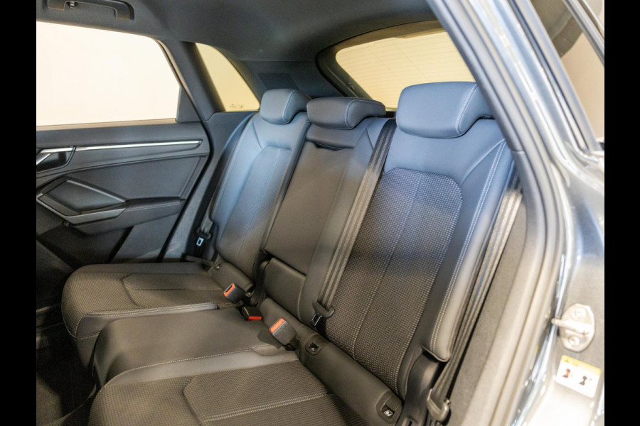 Audi Q3 45 TFSI e S-Line edition SOH 96% / 245pk / NAP / Stoelverwarming / Adaptieve cruise control /