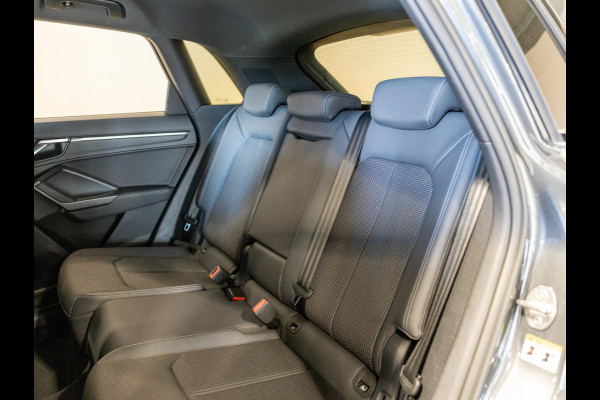 Audi Q3 45 TFSI e S-Line edition SOH 96% / 245pk / NAP / Stoelverwarming / Adaptieve cruise control /