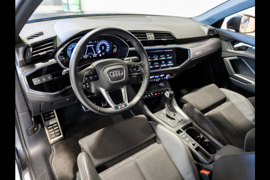 Audi Q3 45 TFSI e S-Line edition SOH 96% / 245pk / NAP / Stoelverwarming / Adaptieve cruise control /