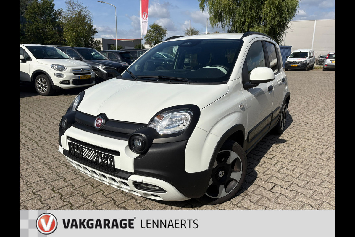 Fiat Panda 1.0 Hybrid Pandina (BOVAG/RIJKLAARPRIJS)