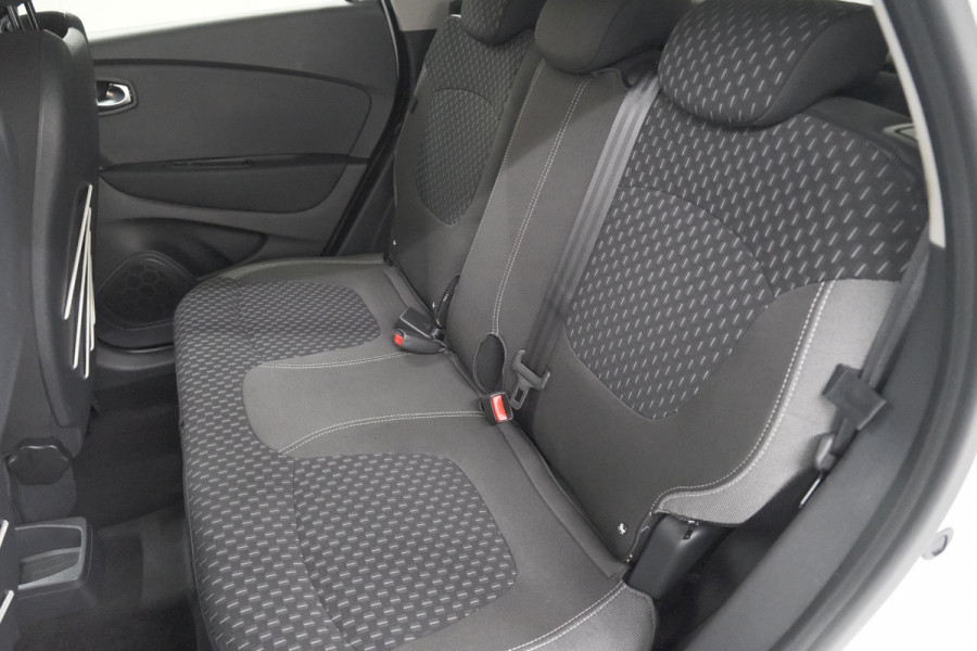 Renault Captur TCe 120 EDC Intens | Camera | Navigatie |  Parkeersensoren | Climate Control