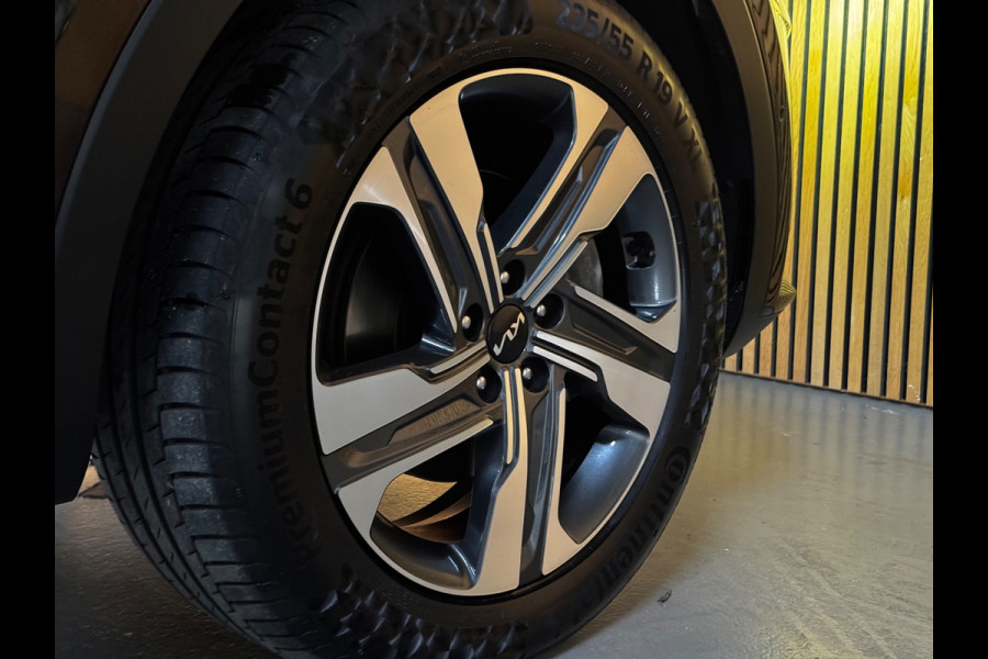 Kia Sorento 1.6 T-GDI Plug-in Hybrid 4WD ExecutiveLine 7p. BOMVOL!! PANO|BOSE|AMBIENT|STOELVENTILATIE+VERWARMING|ACC|APPLE/ANDROID