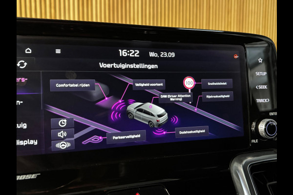 Kia Sorento 1.6 T-GDI Plug-in Hybrid 4WD ExecutiveLine 7p. BOMVOL!! PANO|BOSE|AMBIENT|STOELVENTILATIE+VERWARMING|ACC|APPLE/ANDROID