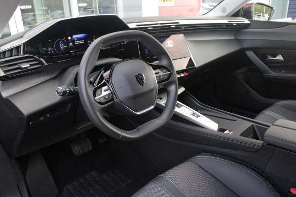 Peugeot 308 1.6 Plug-in Hybrid 180PK ALLURE | ACHTERUITRIJ CAMERA | NAVIGATIE | DRAADLOZE APPLE CARPLAY/ANDROID AUTO | DAB+ RADIO | ADAPTIVE CRUISE CONTROL | 17" LICHTMETALEN VELGEN | CLIMATE CONTROL |