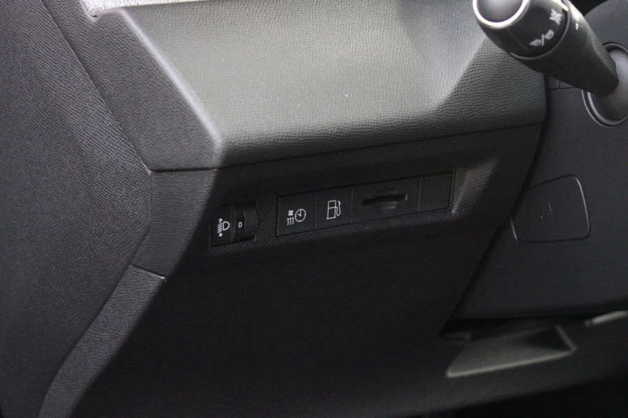Peugeot 308 1.6 Plug-in Hybrid 180PK ALLURE | ACHTERUITRIJ CAMERA | NAVIGATIE | DRAADLOZE APPLE CARPLAY/ANDROID AUTO | DAB+ RADIO | ADAPTIVE CRUISE CONTROL | 17" LICHTMETALEN VELGEN | CLIMATE CONTROL |