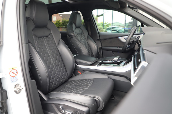 Audi Q7 55 TFSI e quattro Pro Line Plus | 381PK | S-Stoelen | Pano | Keyless-go | Sfeerverlichting | Stoelkoeling | Memory | Matrix-led