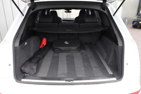 Audi Q7 55 TFSI e quattro Pro Line Plus | 381PK | S-Stoelen | Pano | Keyless-go | Sfeerverlichting | Stoelkoeling | Memory | Matrix-led