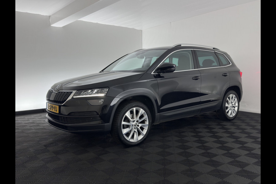 Škoda Karoq 1.6 TDI Style Business (INCL.BTW) Aut. *FULL-LED | NAVI-FULLMAP | ADAPTIVE-CRUISE | HEATED-COMFORTSEATS | KEYLESS | PRIVACY-GLASS | AMBIENT-LIGHT | DAB+ | ECC | PDC | 18''ALU*
