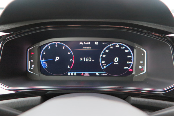 Volkswagen T-Roc 1.5 TSI 150pk DSG R-Line Black Style Virtual cockpit , Keyless, PDC , 19"LMV, Camera , Carplay, LED, Navi voorbereid. Stoelverwarming , Elektr. achterklep