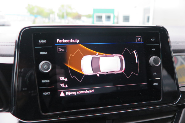 Volkswagen T-Roc 1.5 TSI 150pk DSG R-Line Black Style Virtual cockpit , Keyless, PDC , 19"LMV, Camera , Carplay, LED, Navi voorbereid. Stoelverwarming , Elektr. achterklep