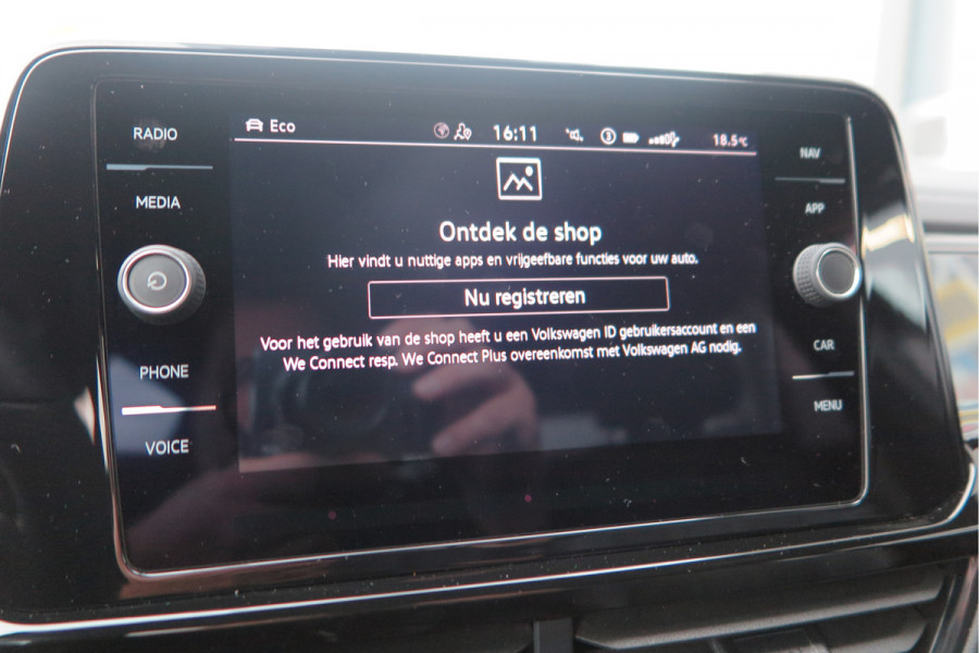Volkswagen T-Roc 1.5 TSI 150pk DSG R-Line Black Style Virtual cockpit , Keyless, PDC , 19"LMV, Camera , Carplay, LED, Navi voorbereid. Stoelverwarming , Elektr. achterklep