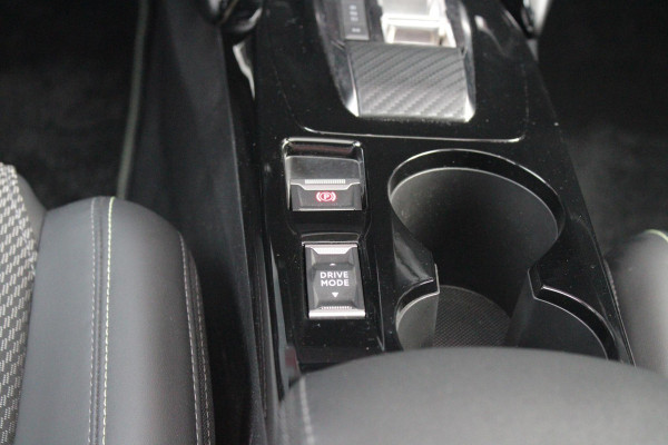 Peugeot 208 1.2 Hybrid 145PK AUTOMAAT GT | PANORAMA DAK | ADAPTIVE CRUISE CONTROL | KEYLESS ENTRY/START | LICHTMETALEN VELGEN 17" | ACHTERUITRIJ CAMERA | FULL LED KOPLAMPEN | PARKEERSENSOREN VOOR + ACHTER | DAB+ RADIO | NAVIGATIE | SFEER VERLICHTING | DRAADLOZE TELEFOONLADER |