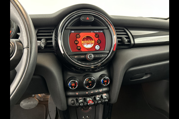 MINI Mini 1.5 136 PK Aut. Cooper Greenwich Ed. Pano-dak/Yours-Leer/Carplay/Climate
