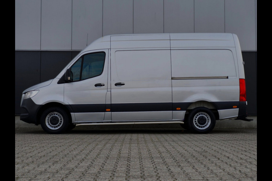 Mercedes-Benz Sprinter 315CDI 9T AUT 2X SCHUIFDEUR 3500KG TREKHAAK CRUISE CLIMATE