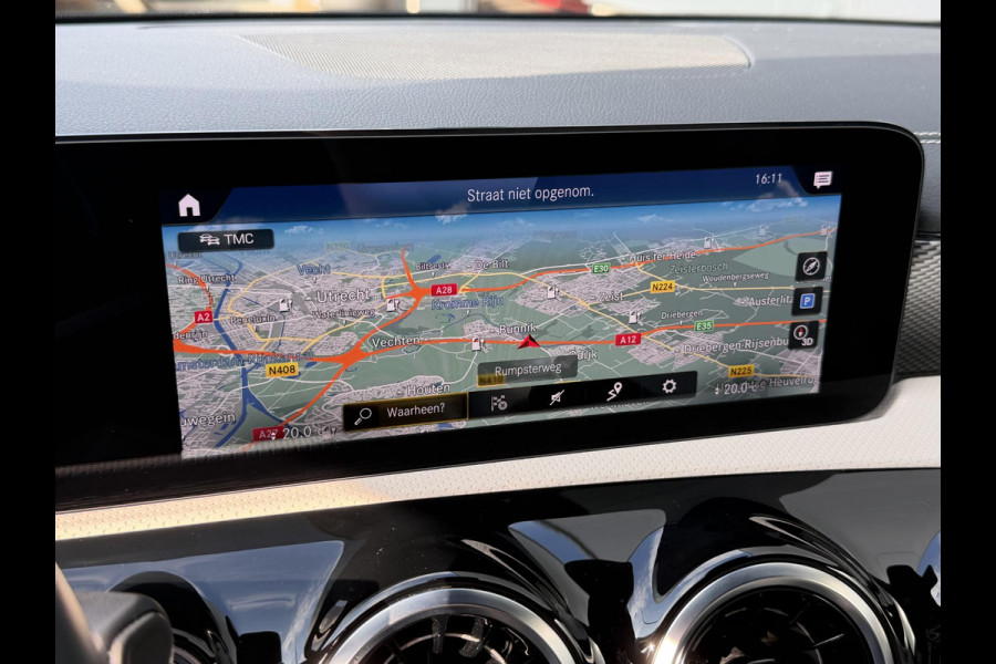 Mercedes-Benz CLA-Klasse Shooting Brake 250 e Luxury Line 18"/Leder/Elektrische klep/Camera/PDC v+a/DAB/Navigatie