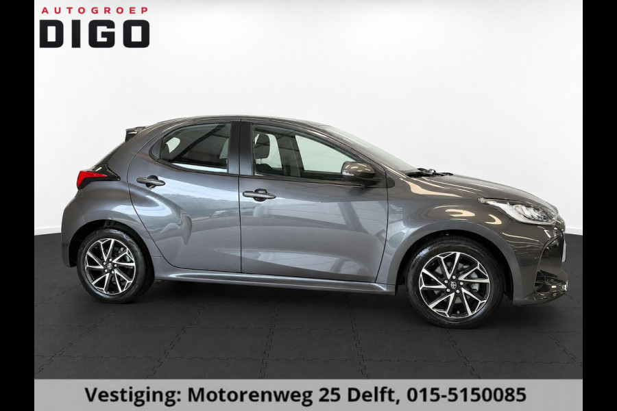 Toyota Yaris 1.5 Hybrid 115 Dynamic GARANTIE TOT 06-2033! . STOEL VERWARMING . PARKEERSENSOREN ACHTER . APPLE CARPLAY & ANDRIOD AUTO . SLECHTS 33.000KM .