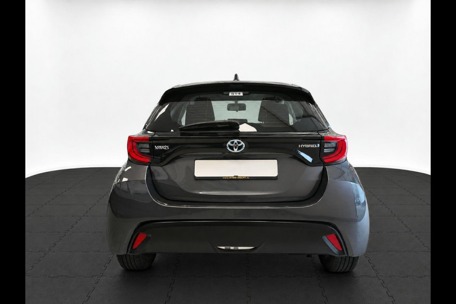 Toyota Yaris 1.5 Hybrid 115 Dynamic GARANTIE TOT 06-2033! . STOEL VERWARMING . PARKEERSENSOREN ACHTER . APPLE CARPLAY & ANDRIOD AUTO . SLECHTS 33.000KM .