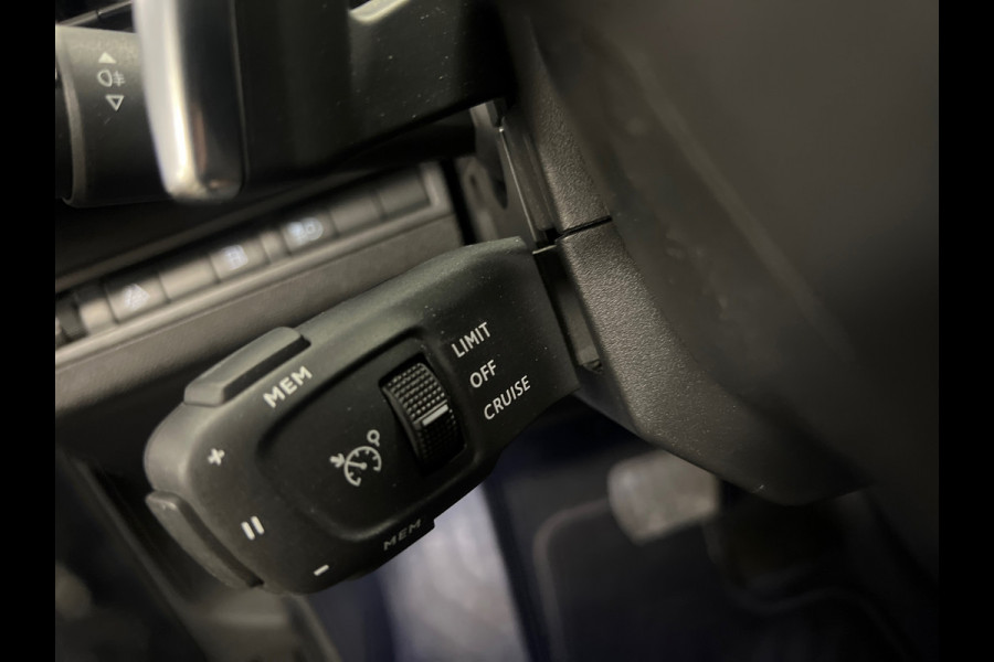 Peugeot 3008 1.6 HYbrid 225 Blue Lease Allure Automaat