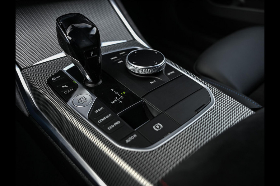 BMW 3 Serie 318i High Executive M-Sport | M-Performance | Stoelverwarming | Ambiance Interieur | PDC V+A | Cruise Control |