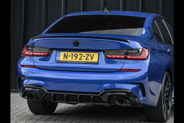 BMW 3 Serie 318i High Executive M-Sport | M-Performance | Stoelverwarming | Ambiance Interieur | PDC V+A | Cruise Control |