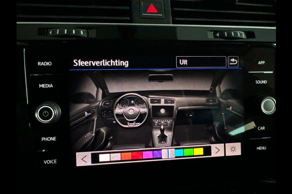 Volkswagen Golf 1.5 TSI Highline Business R Dynadio|Keyless|Camera