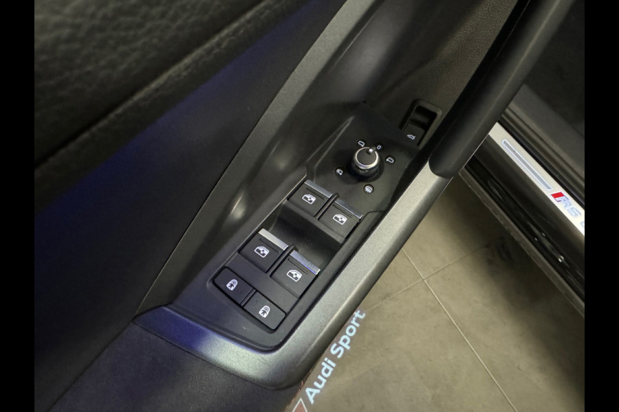 Audi RSQ3 Sportback Pano|Keyles|B&O|RS Seat|Camera|Sfeer|VOL