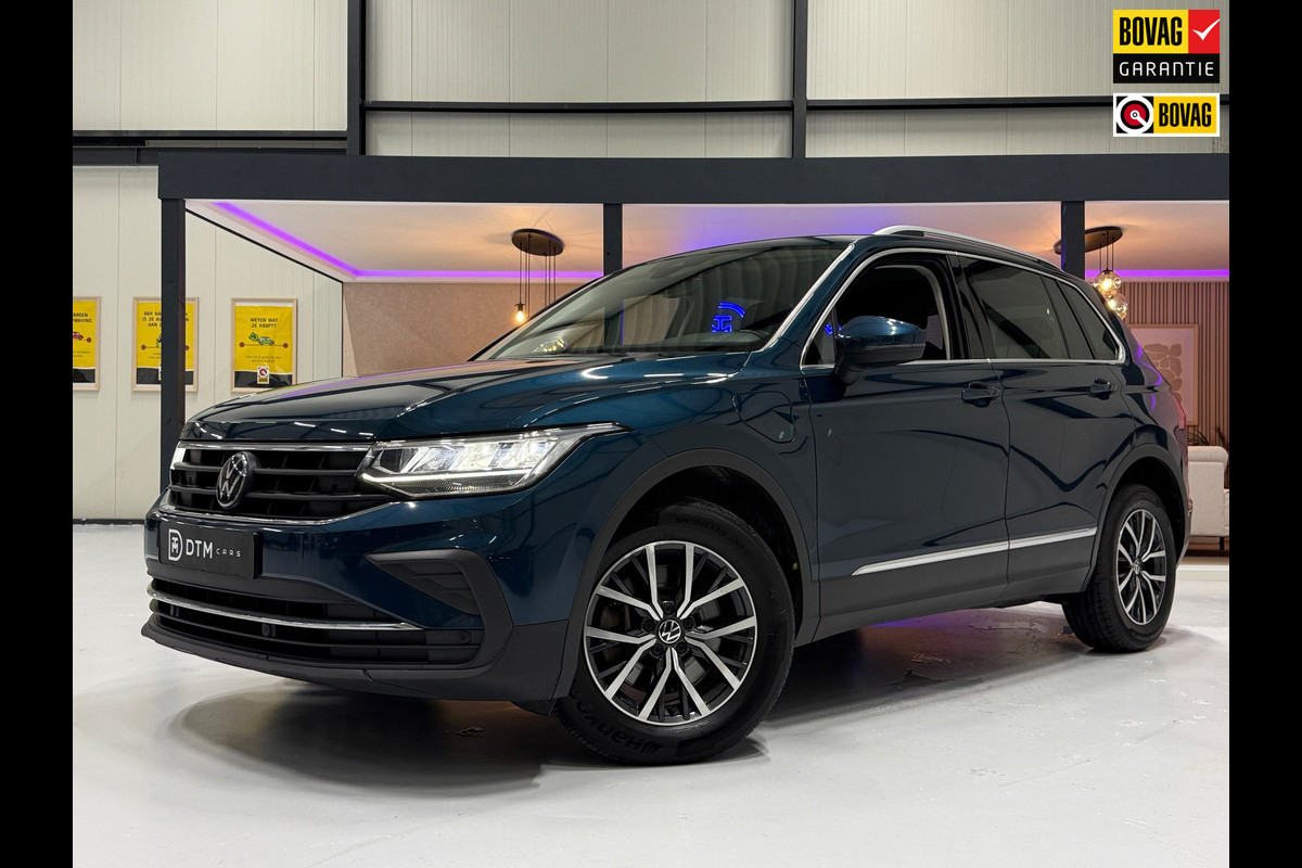 Volkswagen Tiguan EHybrid 245 PK Life Aut.| Navigatie | Camera |Virtual Cockpit|LED| ACC | Stoelverwarming