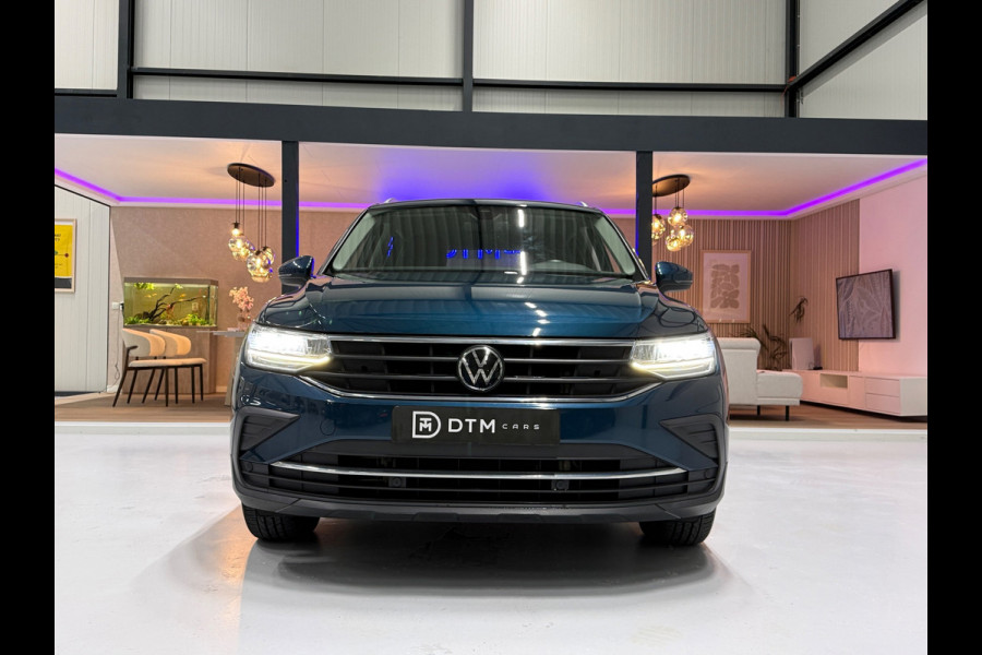 Volkswagen Tiguan EHybrid 245 PK Life Aut.| Navigatie | Camera |Virtual Cockpit|LED| ACC | Stoelverwarming