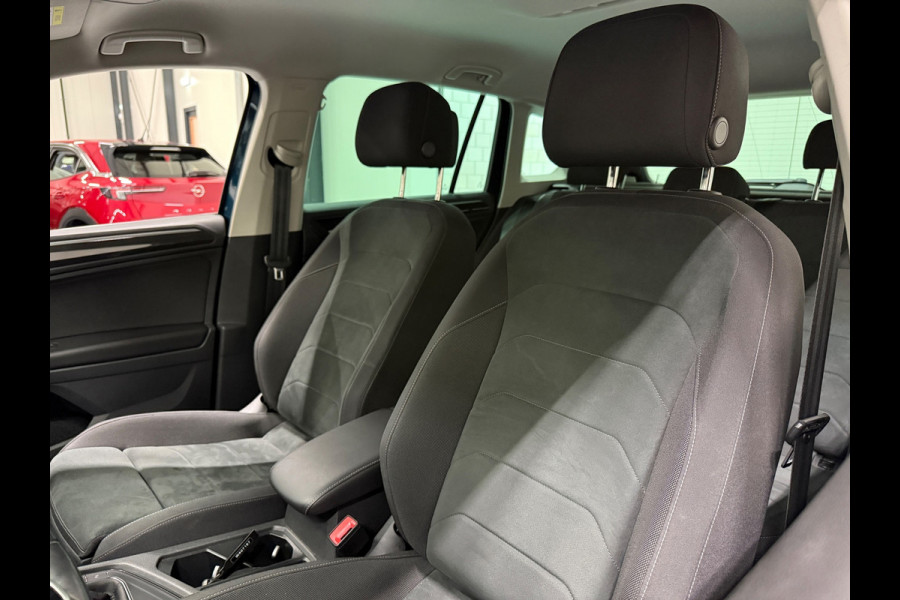 Volkswagen Tiguan EHybrid 245 PK Life Aut.| Navigatie | Camera |Virtual Cockpit|LED| ACC | Stoelverwarming
