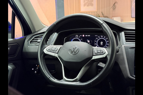 Volkswagen Tiguan EHybrid 245 PK Life Aut.| Navigatie | Camera |Virtual Cockpit|LED| ACC | Stoelverwarming