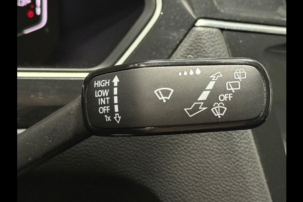 Volkswagen Tiguan EHybrid 245 PK Life Aut.| Navigatie | Camera |Virtual Cockpit|LED| ACC | Stoelverwarming