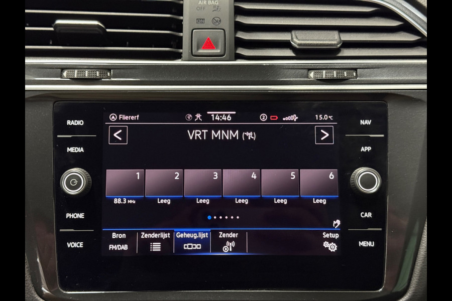 Volkswagen Tiguan EHybrid 245 PK Life Aut.| Navigatie | Camera |Virtual Cockpit|LED| ACC | Stoelverwarming