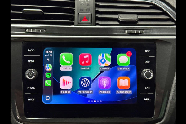 Volkswagen Tiguan EHybrid 245 PK Life Aut.| Navigatie | Camera |Virtual Cockpit|LED| ACC | Stoelverwarming
