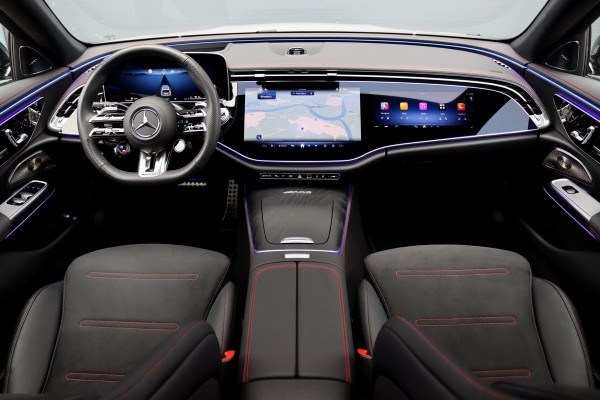 Mercedes-Benz E-Klasse Estate AMG 53 4MATIC+ Premium+ | 612pk | Hyperscreen | Achterasbesturing | Distronic+ | Burmester | Trekhaak | HUD | Verwarmd Stuurwiel | Digital Light | 3D-Display |