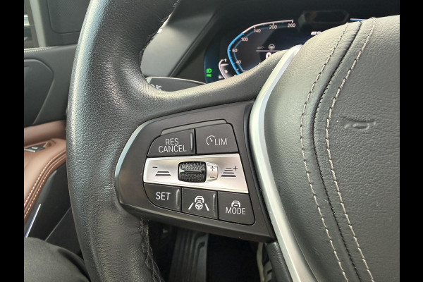 BMW X5 xDrive45e High Executive VAN: € 61.900- VOOR: € 59.877,- UW HERFSTVOORDEEL: € 2.023,-| LASER LED| ELEKTRISCHE TREKHAAK | PANO| HUD| BMW DEALER ONDERHOUDEN| DRIVING ASS. PROFF| KEYLESS | MEMORY STOEL| DODE HOEK SENSOR|
