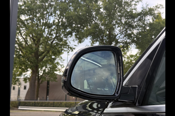 BMW X5 xDrive45e High Executive VAN: € 61.900- VOOR: € 59.877,- UW HERFSTVOORDEEL: € 2.023,-| LASER LED| ELEKTRISCHE TREKHAAK | PANO| HUD| BMW DEALER ONDERHOUDEN| DRIVING ASS. PROFF| KEYLESS | MEMORY STOEL| DODE HOEK SENSOR|