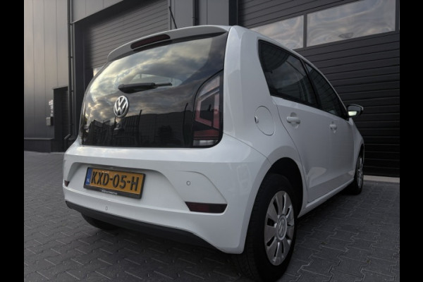 Volkswagen up! 1.0 BMT high up!|Cruise|PDC|Bluetooth|5 deurs|