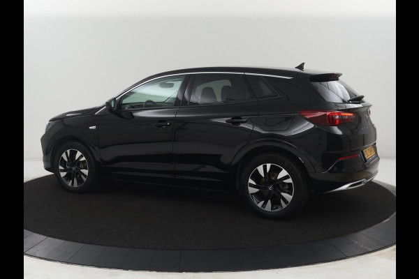 Opel Grandland X 1.6 Turbo Plug-In Hybrid Business Elegance | Cruise control | Dodehoek detectie | Camera | Park assist | Carplay | LED | Elektrische achterklep