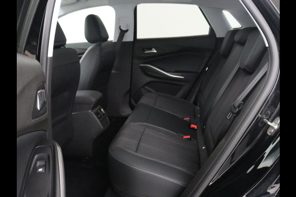 Opel Grandland X 1.6 Turbo Plug-In Hybrid Business Elegance | Cruise control | Dodehoek detectie | Camera | Park assist | Carplay | LED | Elektrische achterklep