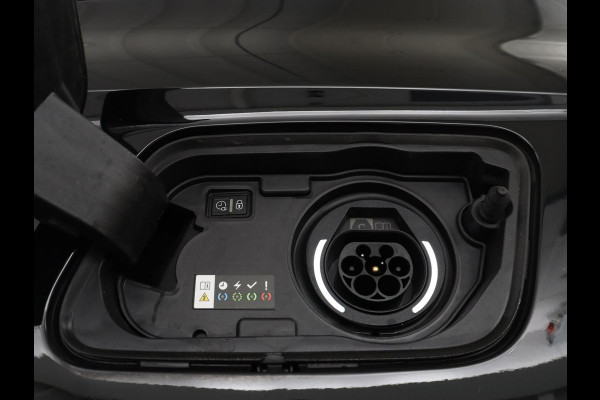 Opel Grandland X 1.6 Turbo Plug-In Hybrid Business Elegance | Cruise control | Dodehoek detectie | Camera | Park assist | Carplay | LED | Elektrische achterklep