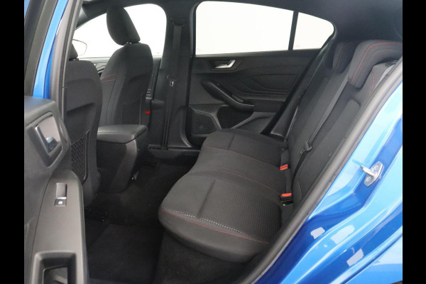 Ford Focus 1.0 EcoBoost ST Line Business | B&O Sound | Camera | LED | Navigatie |