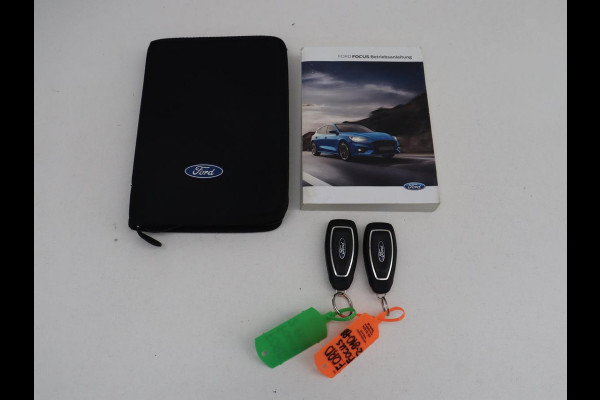 Ford Focus 1.0 EcoBoost ST Line Business | B&O Sound | Camera | LED | Navigatie |
