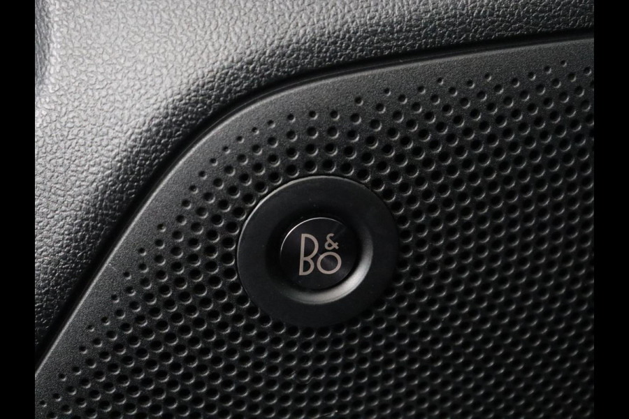 Ford Focus 1.0 EcoBoost ST Line Business | B&O Sound | Camera | LED | Navigatie |