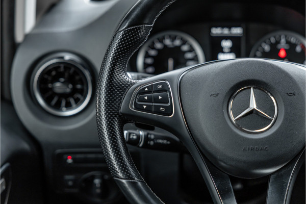 Mercedes-Benz Vito 119 CDI Extra Lang DC | AMG | Marge | BTW Vrij | Camera | Navigatie | L+R Schuifdeur | CarPlay | Trekhaak | Lederen bekleding | Stoelverwarming | Nieuwe APK