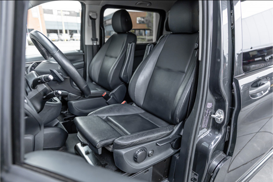 Mercedes-Benz Vito 119 CDI Extra Lang DC | AMG | Marge | BTW Vrij | Camera | Navigatie | L+R Schuifdeur | CarPlay | Trekhaak | Lederen bekleding | Stoelverwarming | Nieuwe APK